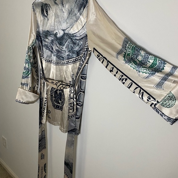 Duckie Confetti Benjamin Robe (Beyoncé) - Picture 3 of 5